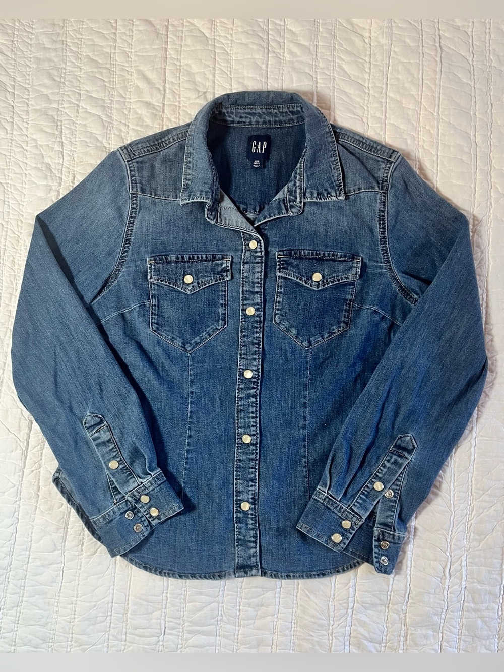 GAP Denim Western Snap Button Shirt - XS Petite Medium Wash
